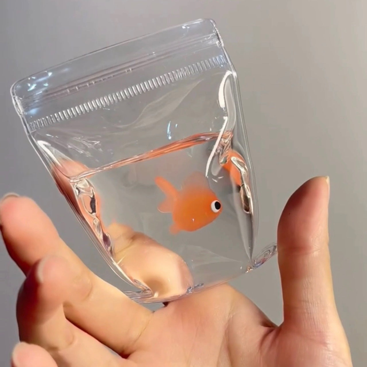 Cross-border transparent goldfish bag silicone pinch fun xiaohongshu same style decompression artifact decompression toy hot wholesale