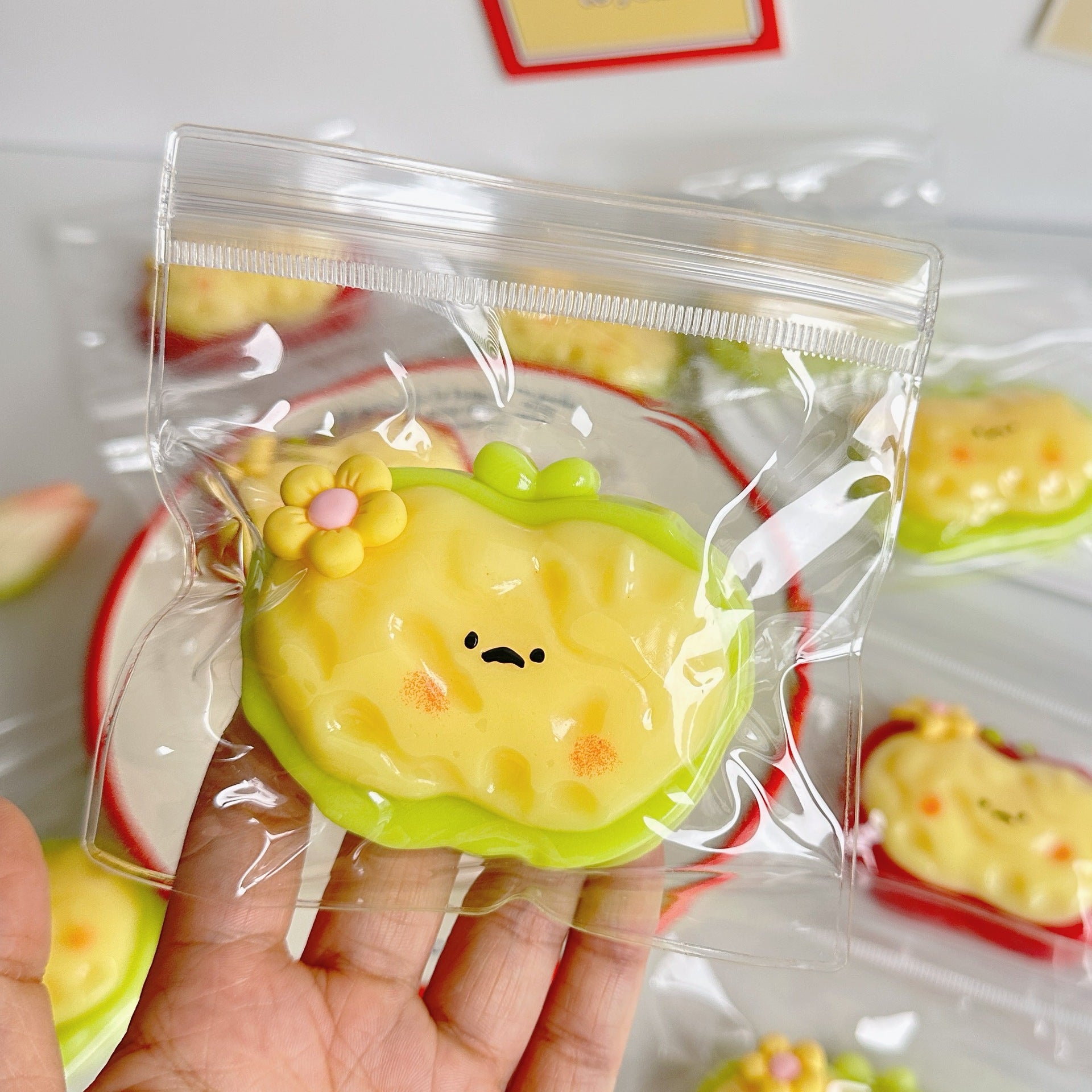 Speechless small steamed buns, pinch Le water feeling burst pulp, cream feeling decompression DIY food grade silicone homemade decompression toy