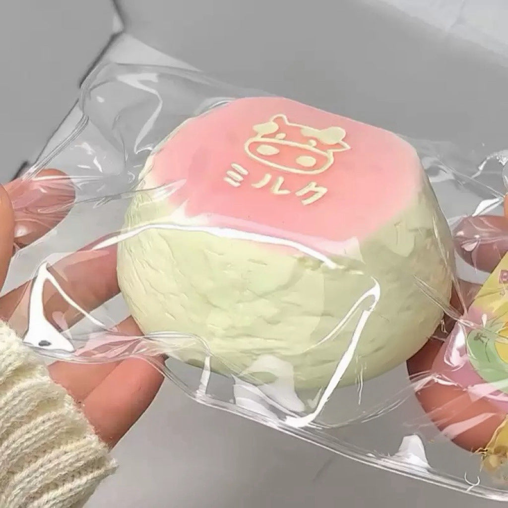 Xiaohongshu best selling peach milk pinch fun slow rebound food grade silicone decompression toy creative handmade food toy