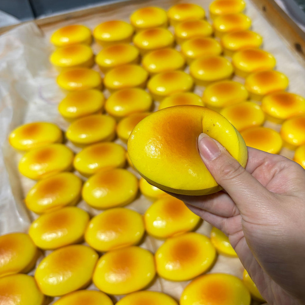 Xiaohongshu best selling artificial cheese half-cooked cheese pinch slow rebound decompression toy creative handmade food toy