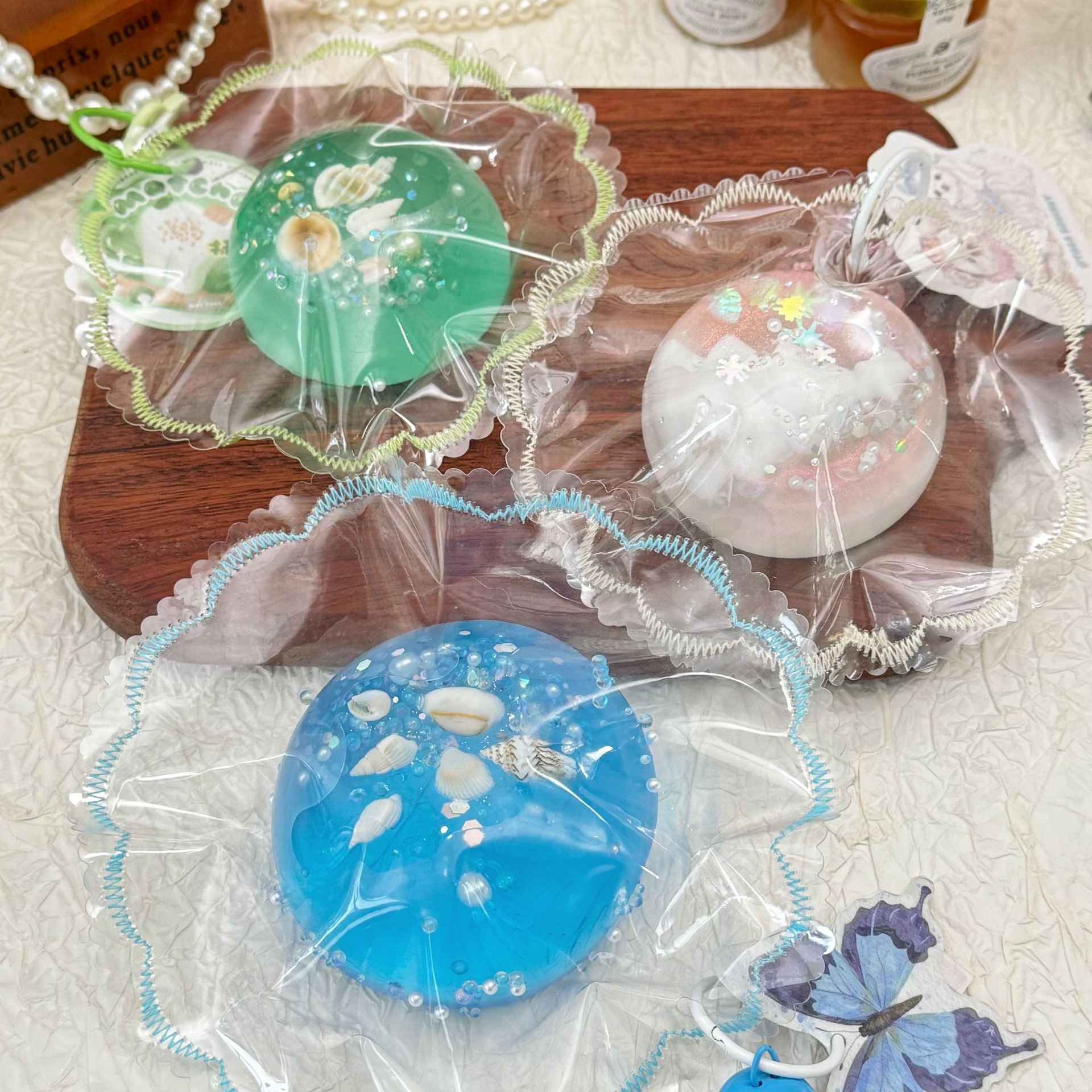 Ocean ball cream mud dry bar mud kneading music feeling food grade silicone children's toy decompression kneading music toy
